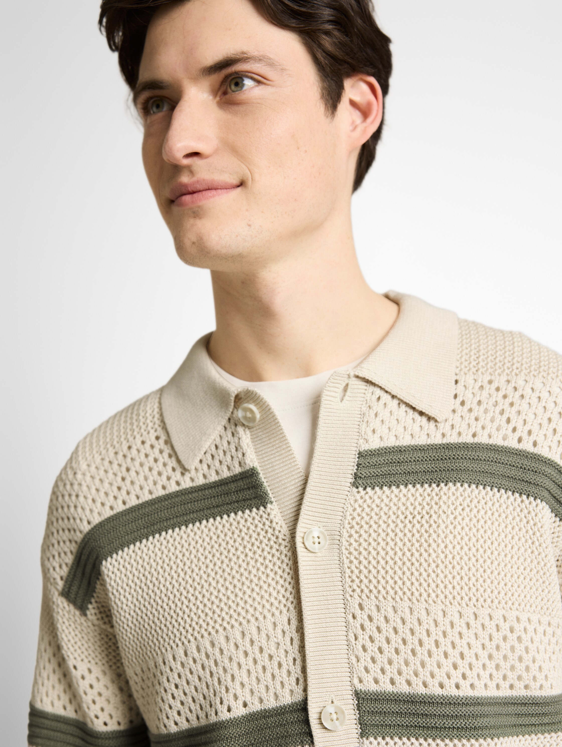 Relaxed Fit Strickjacke mit Lochmuster