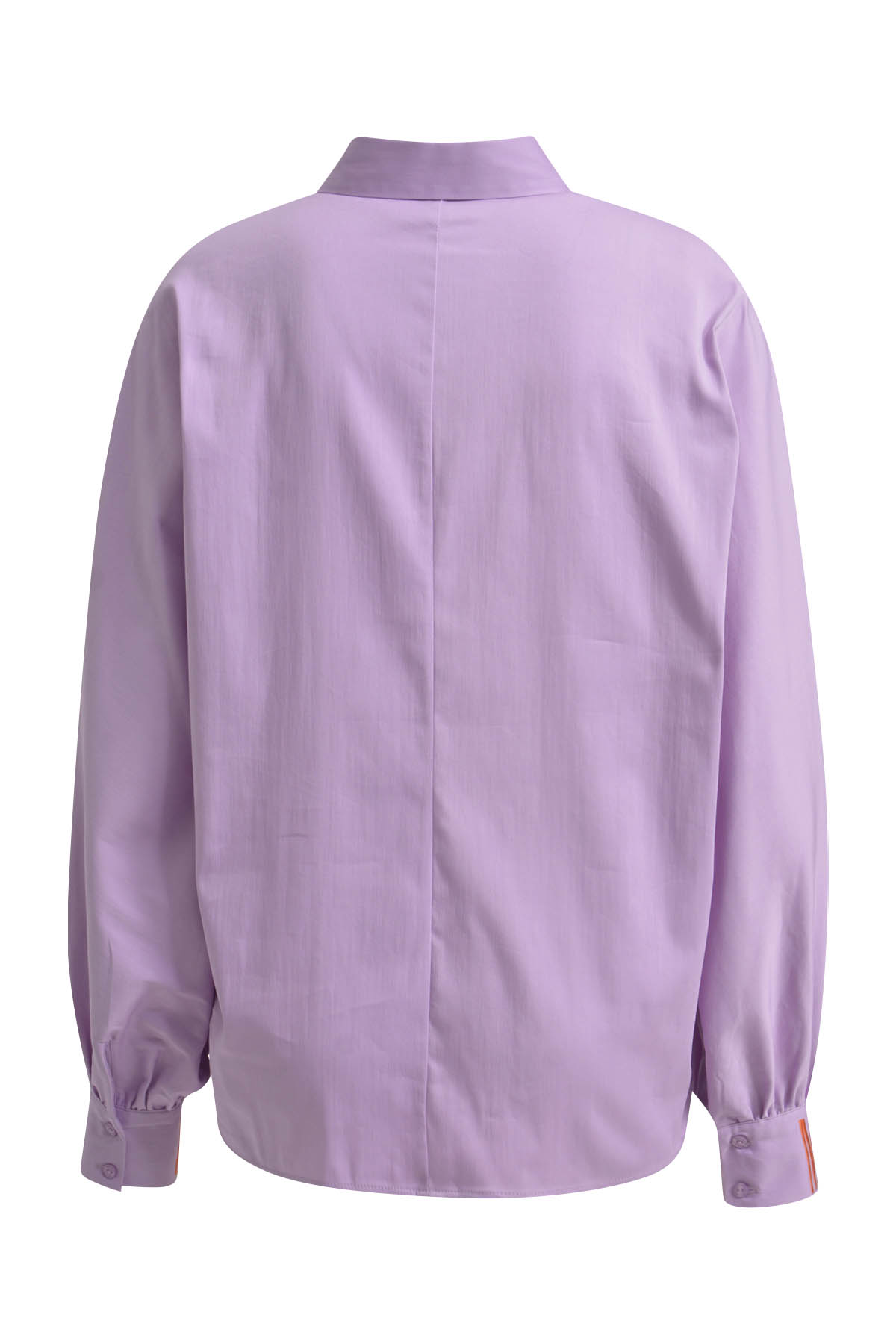 Blouse with collar + placket, voluminous batwingsleeves w cuffs