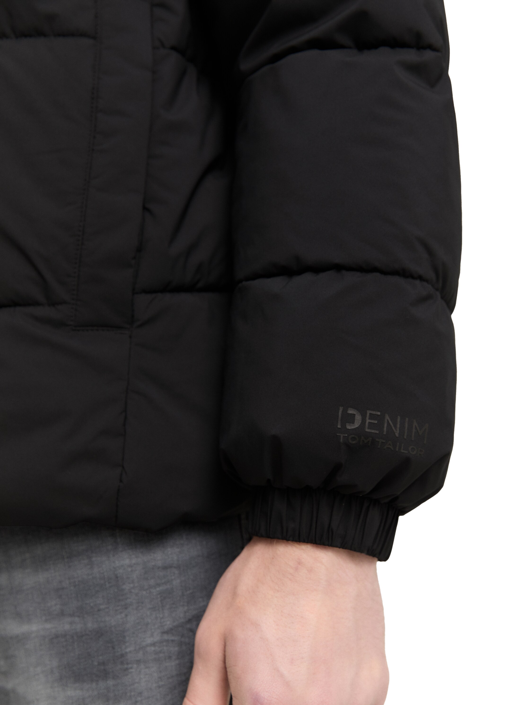 Lightweight Pufferjacke mit Kapuze