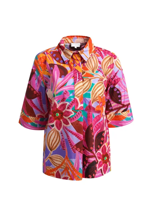 Shirt collar blouse with 1/2 sleeve and half placket