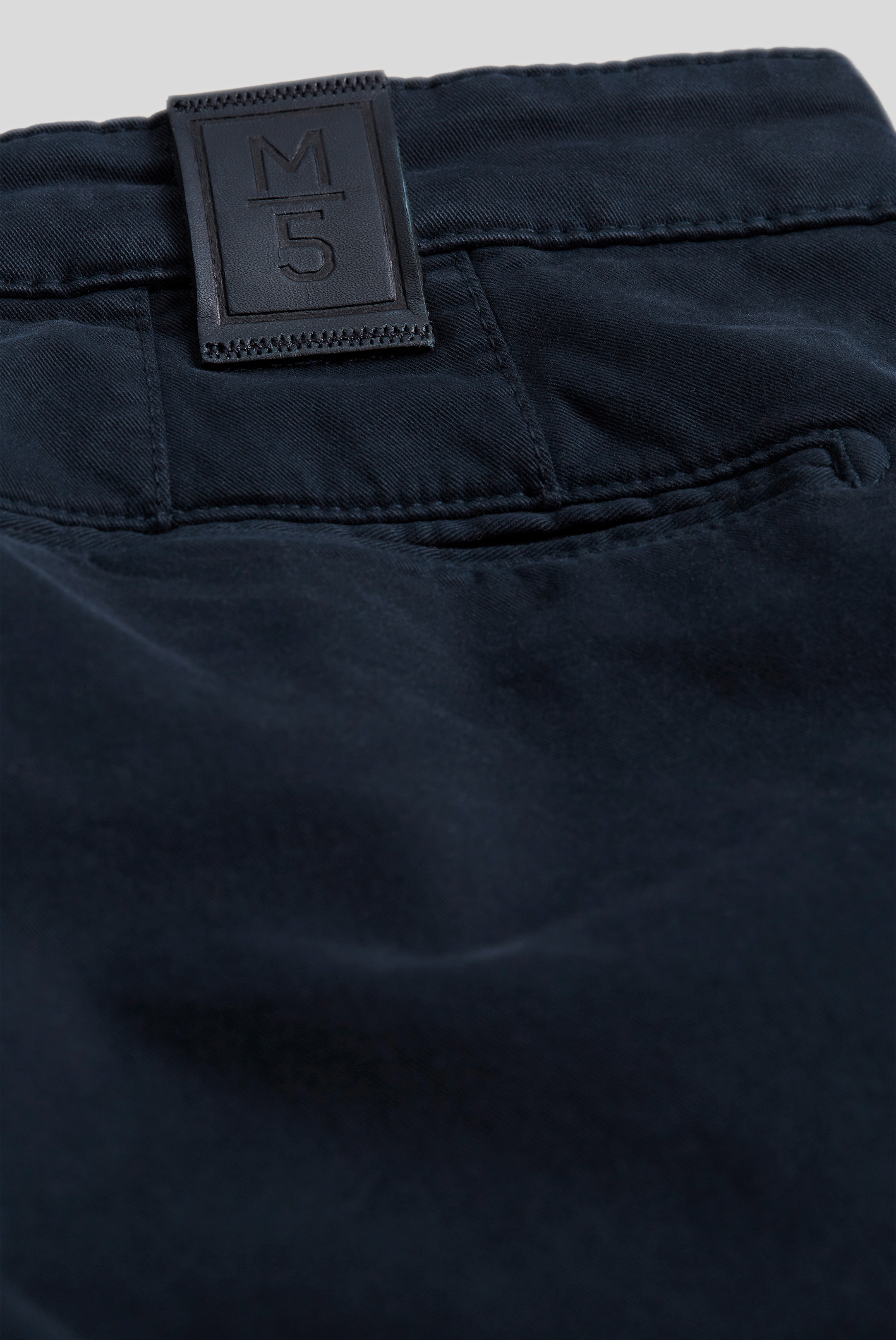 M5 Chino 9-6001